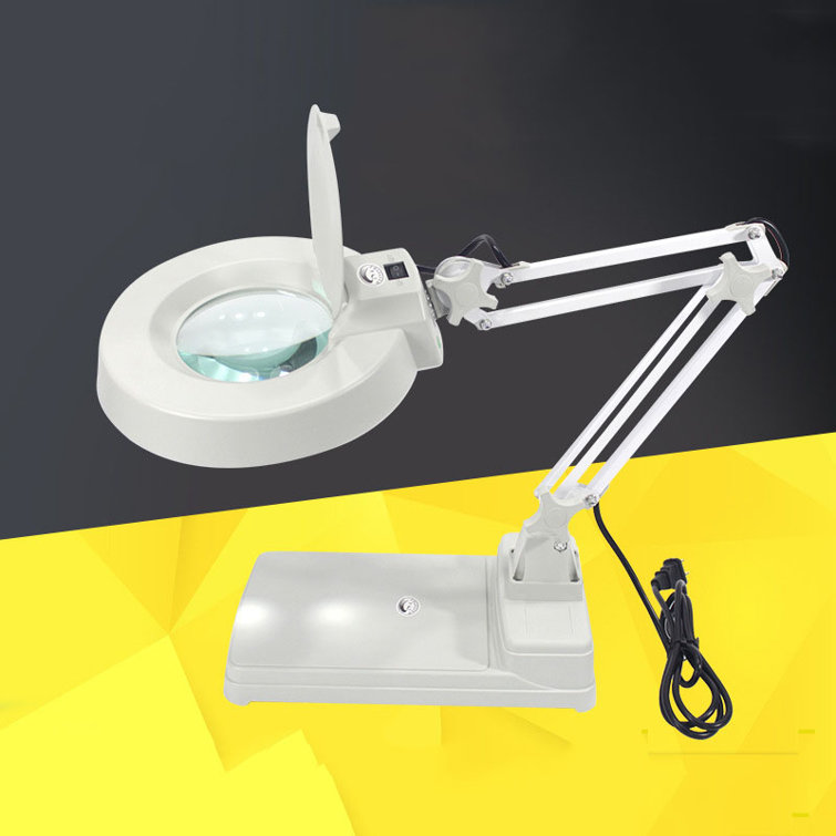 Lamp with on sale magnifying glass